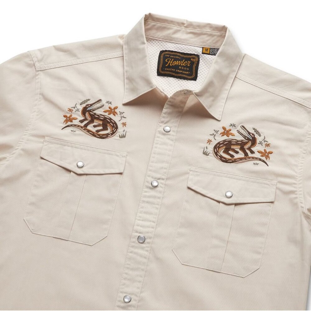 Howler Brothers Gator Gaucho Snapshirt - NWOT